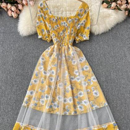 Fashion Daisy Flower Print Patchwork Mesh Dress..