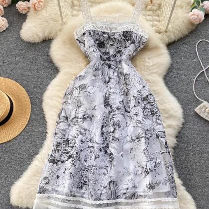 Luxury Women Letters Embroidery Party Dress..