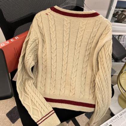Vintage-inspired Cable Knit Cardigan With Contrast..