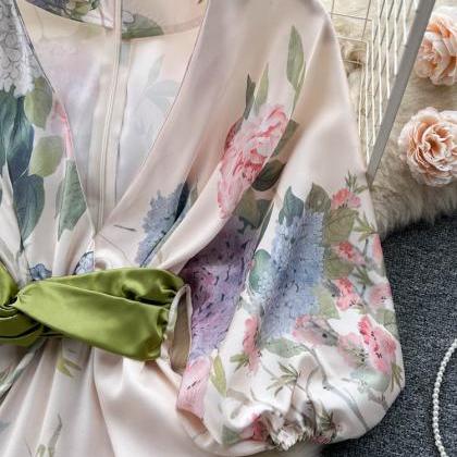 Women Dress Elegant Puff Sleeve Floral Print..