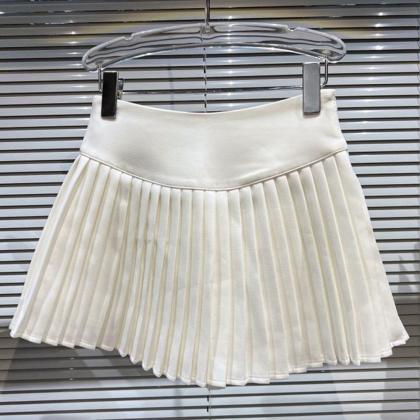 Fashion Simple Temperament Versatile Pleated Skirt..