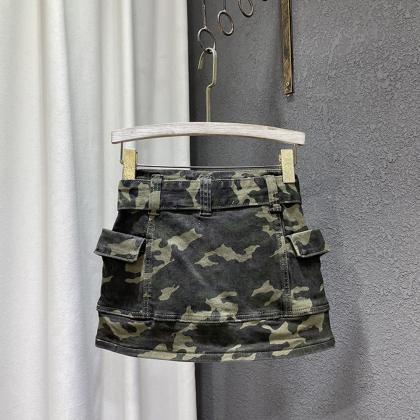 Trend Streetwear Camouflage Denim Skirt..