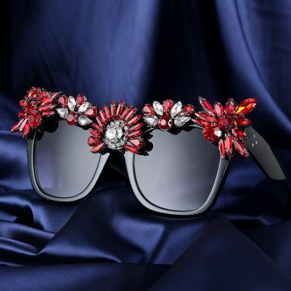 Fashion Magazine Design Women Sunglasses Oversize..