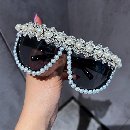 Queen Style Women Sunglasses Luxury Brand Quality..