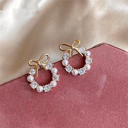 Chic Circle Bow Design Stud Earrings For Women..