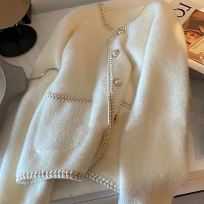 French Small Fragrance Pearl Button Sweater..