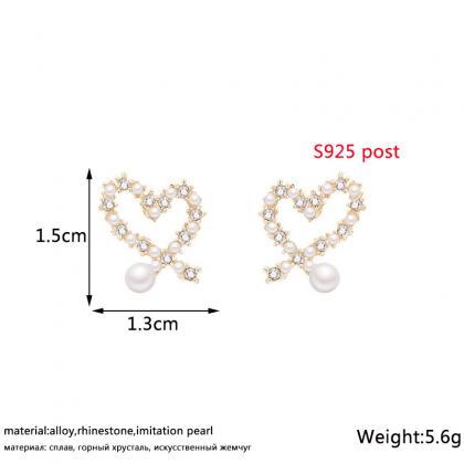 Korean Pearl Heart Stud Earrings For Women Mini..