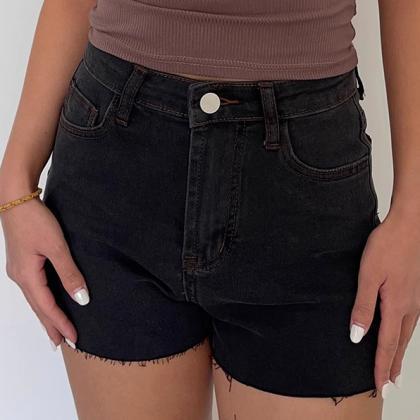 Raw Trim Buckle Detail Slant Pocket Denim Shorts
