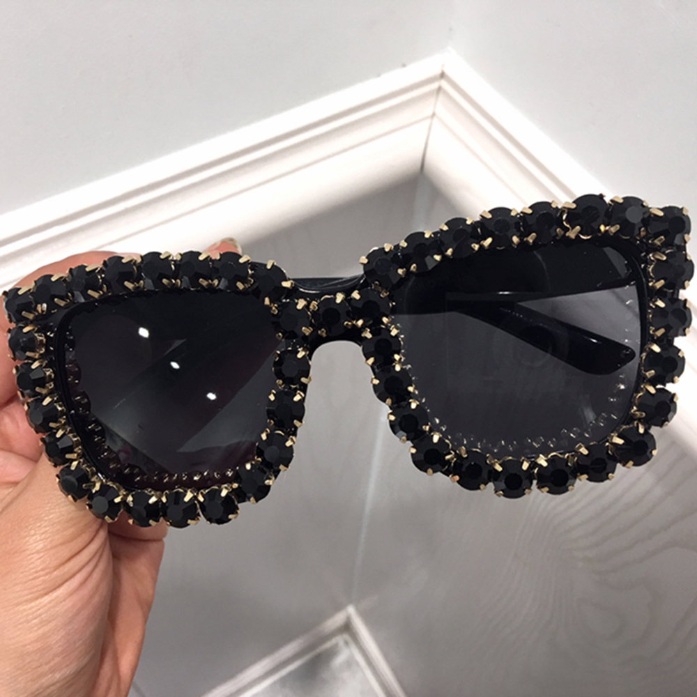 Luxury Sunglasses Women Square Vintage Sunglasses Bling Rhinestone Sun Glasses For Woman Oversize Fashion Shade