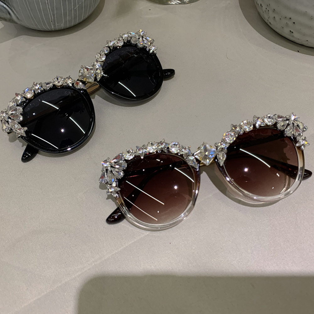 Fashion Sunglasses Women Cat Eye Oversize Sun Glasses Men Luxury Crystal Vintage Eyewear