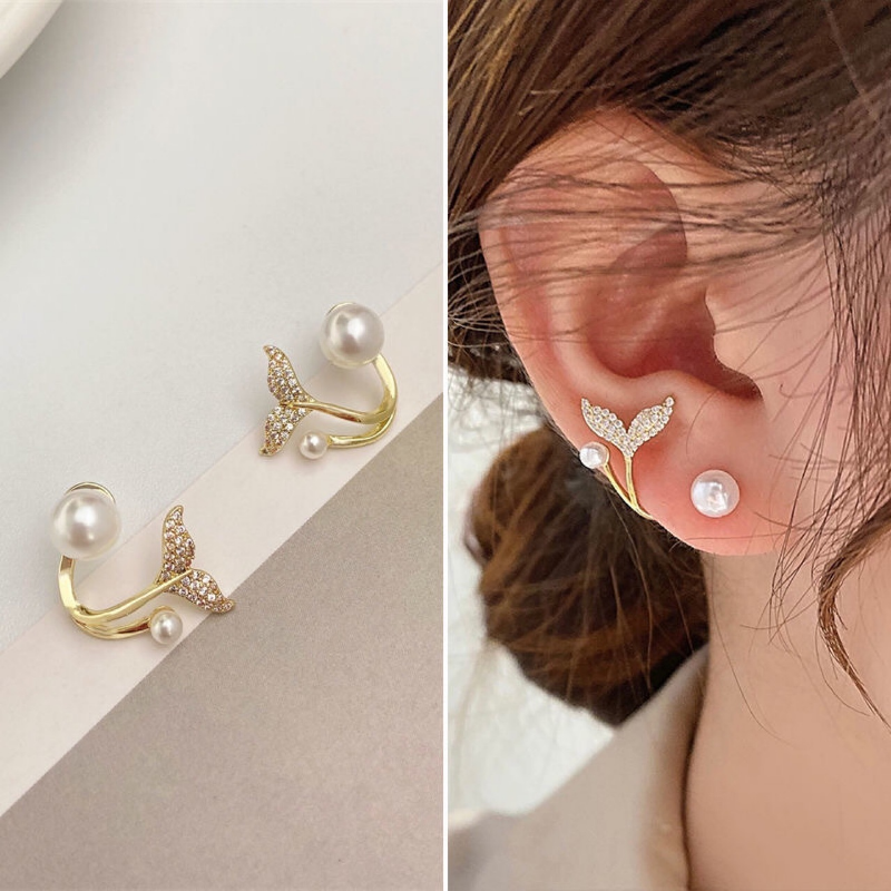 2023 Temperament Fishtail Pearl Earrings Fashion Personality Simple Luxury Women Party Earrings