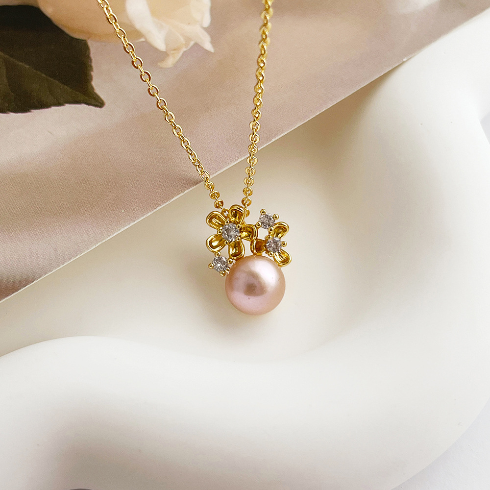 Korean Style 14k Gold Plated Brass Round Pink Freshwater Pearl Cz Zircon Flowers Pendant Choker Necklace For Women 2023