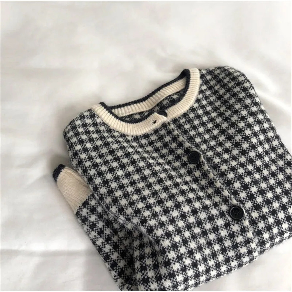 Vintage O-neck Plaid Pattern Cardigan Sweater Office Ladies Knitwear Coats Korean Style Loose Cardigans For Women Sweaters
