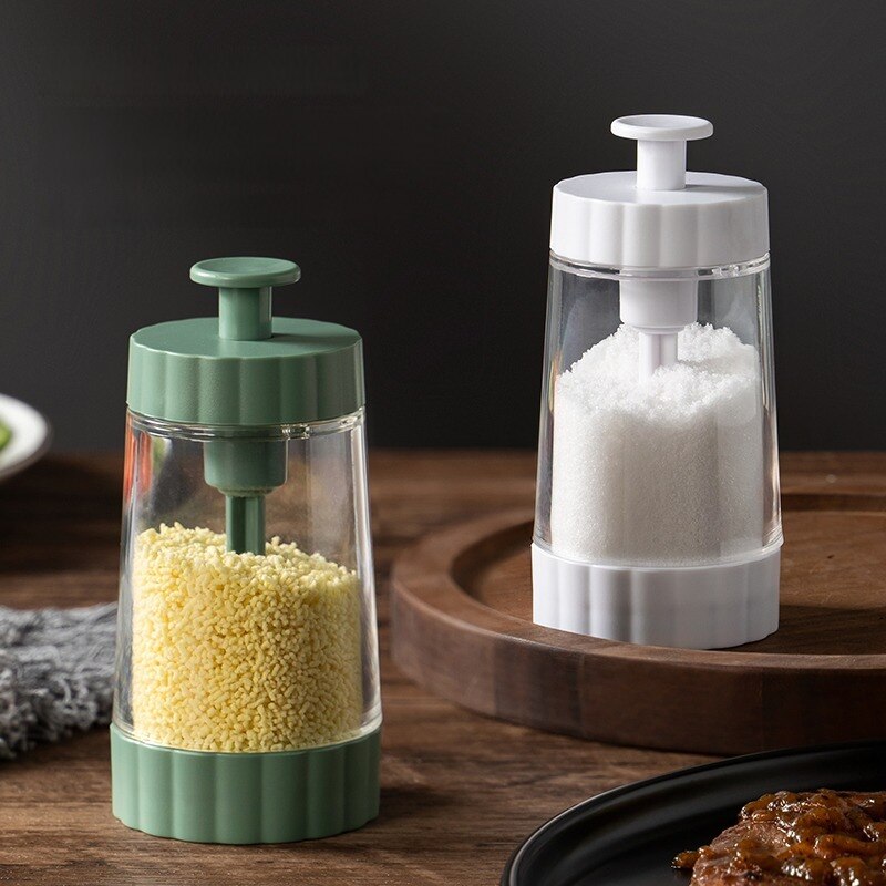 1pcs 0.5g Metering Seasoning Bottle Quantitative Salt Control Bottle Moisture-proof Push Type Salt Tank Sugar Bottle