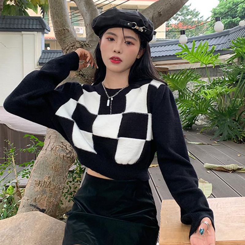 Vintage Plaid Black White Autumn Kitted Sweater Women O-neck Casual Streetwear Slim Loose Cropped Pullovers Knitwear Korean