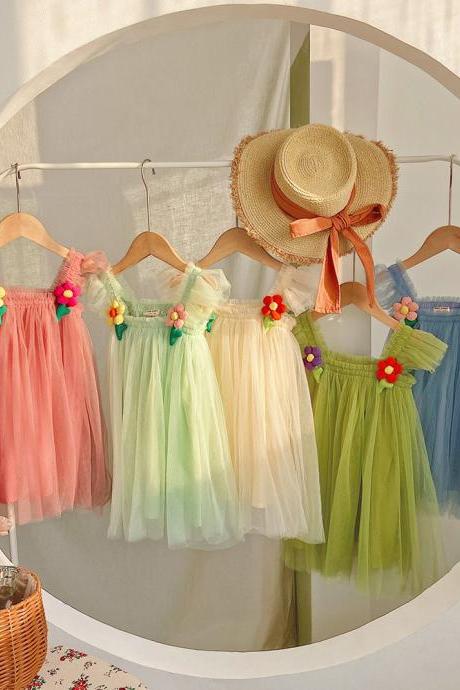 Beautiful Three-Dimensional Flower Girls Mesh Dress Flying Sleeve Baby Puffy Dress Birthday Party Princess Dress