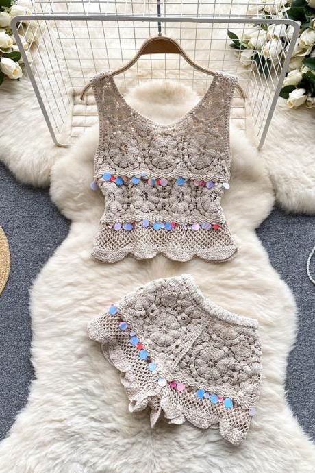 Matching Knit Sets Women Sleeveless Sequines Hollow Out Top Elastic Waist Shorts Casual Beach Style Suit