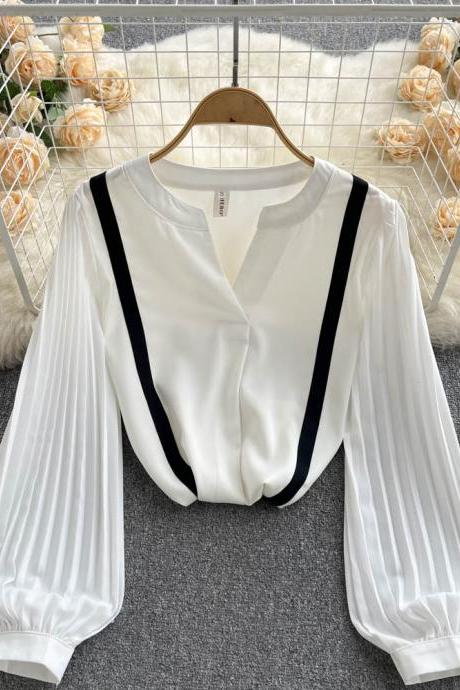 Pleated Striped Design V Neck Lantern Sleeves Fashion Elegant Loose Ladies Fashion White Shirt