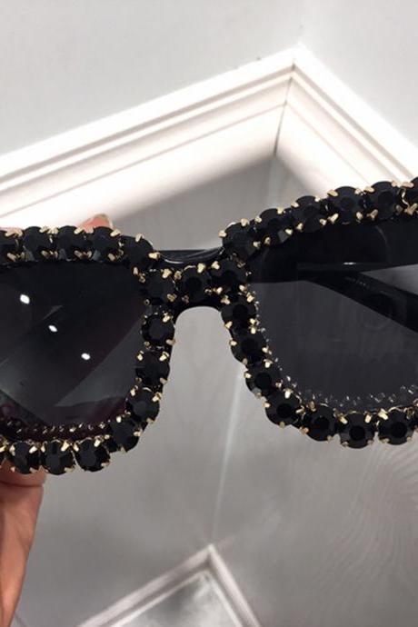 Luxury Sunglasses Women Square Vintage Sunglasses Bling Rhinestone Sun Glasses For Woman Oversize Fashion Shade