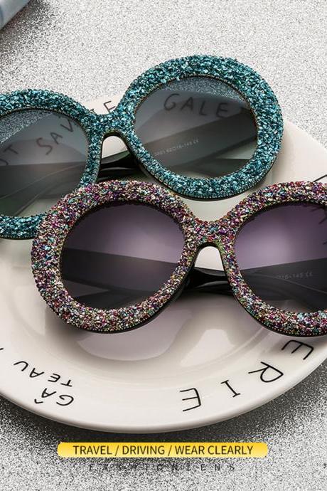 Luxury Oversized Sunglasses Women Vintage Rhinestones Sun Glasses Round Frame Gradient Mirror Shades For Women