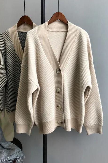 High Quality Women Autumn V-neck Knitted Striped Women Sweater Coat Cardigans Long Sleeve Women Poncho Sweaters