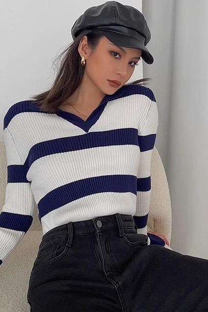 Women's Striped Printed Ribbed Long Sleeve Sweatshirt